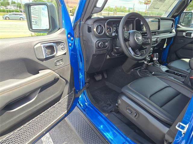 new 2025 Jeep Gladiator car, priced at $46,550