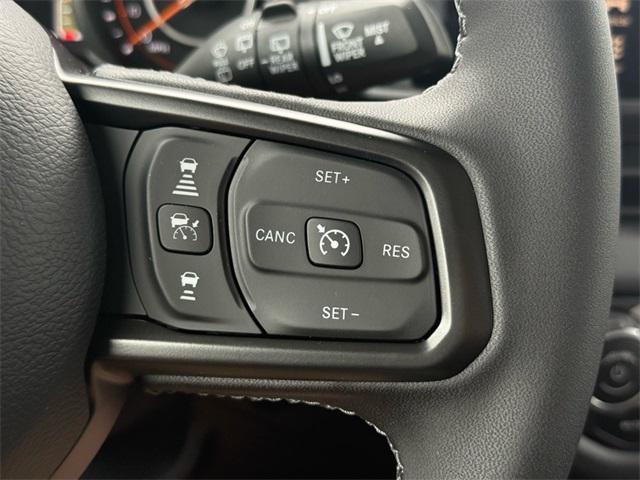 new 2025 Jeep Wrangler car, priced at $54,377
