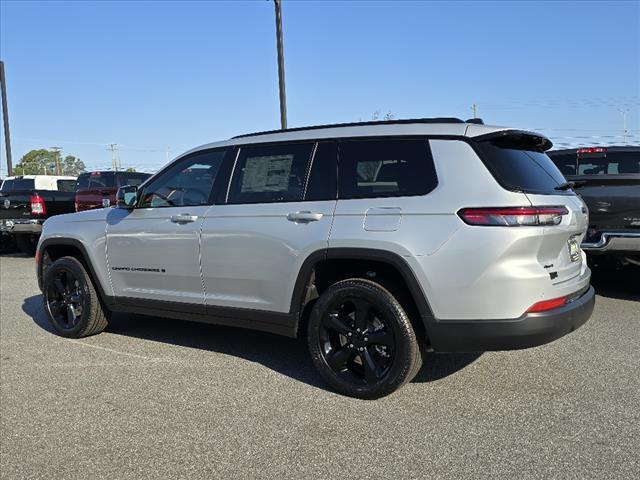 new 2024 Jeep Grand Cherokee L car, priced at $47,830