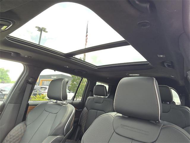 new 2025 Jeep Grand Cherokee L car, priced at $71,916
