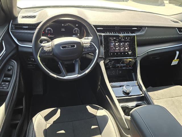 new 2025 Jeep Grand Cherokee L car, priced at $46,867