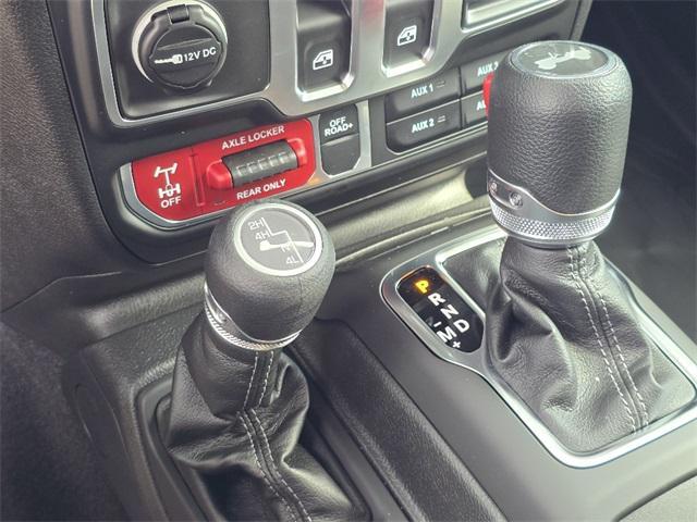 new 2025 Jeep Wrangler car, priced at $39,398