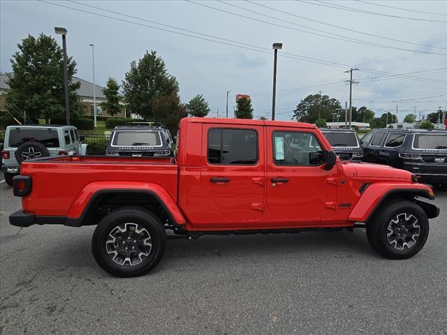 new 2024 Jeep Gladiator car, priced at $45,982