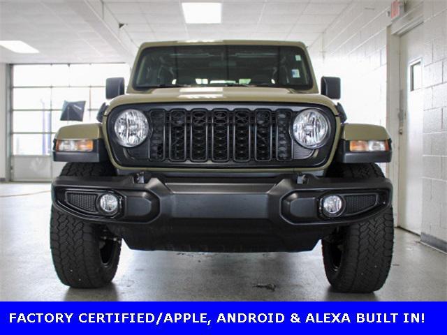 used 2025 Jeep Gladiator car, priced at $39,100