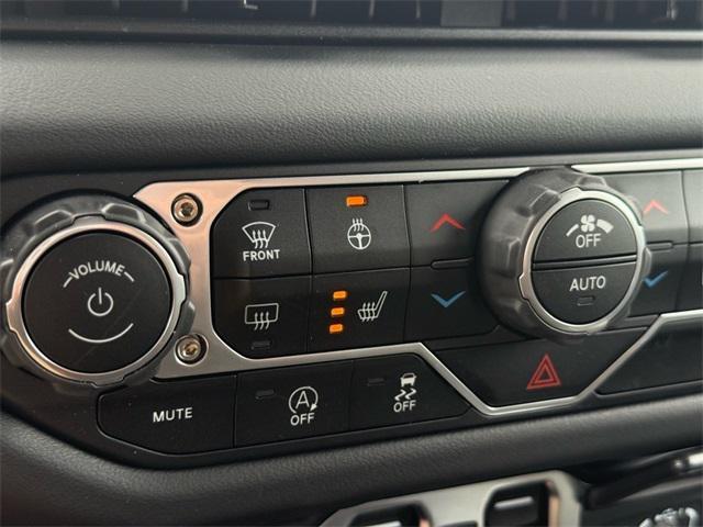 new 2025 Jeep Wrangler car, priced at $66,680