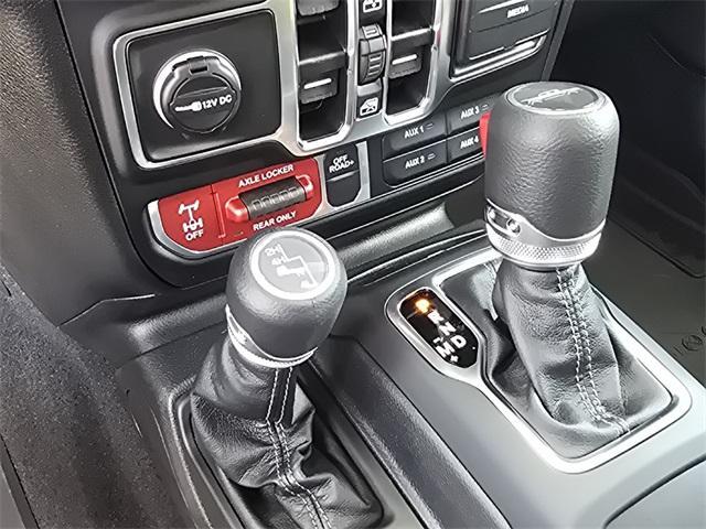 new 2025 Jeep Gladiator car, priced at $49,154