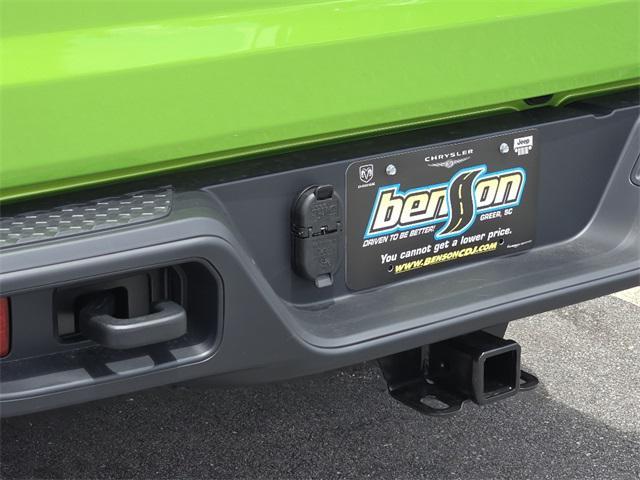 new 2025 Jeep Gladiator car, priced at $49,154