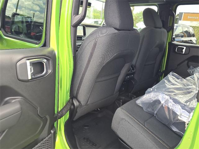 new 2025 Jeep Gladiator car, priced at $49,154