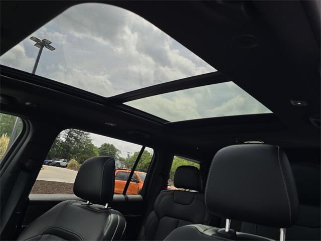 new 2025 Jeep Grand Cherokee L car, priced at $49,571