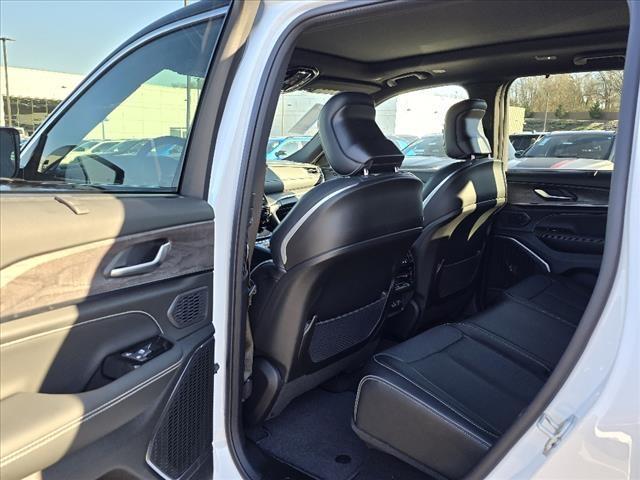 new 2024 Jeep Grand Cherokee car, priced at $64,714