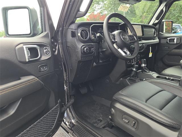 new 2025 Jeep Wrangler car, priced at $54,477