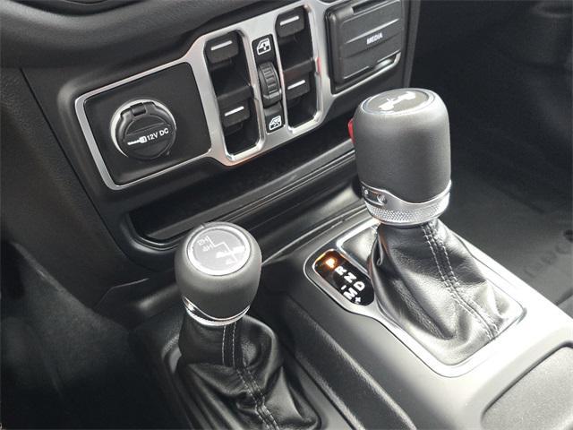 new 2025 Jeep Wrangler car, priced at $54,477