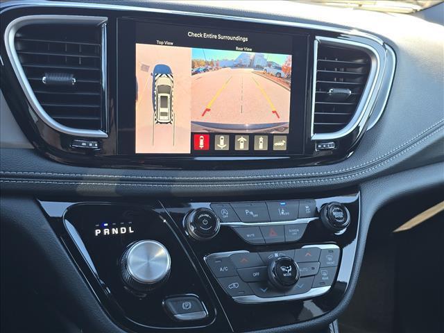 new 2026 Chrysler Pacifica car, priced at $52,385