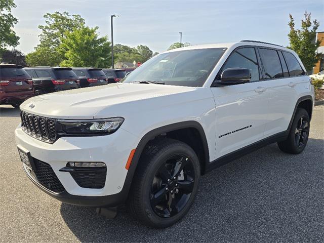 new 2025 Jeep Grand Cherokee car, priced at $51,946