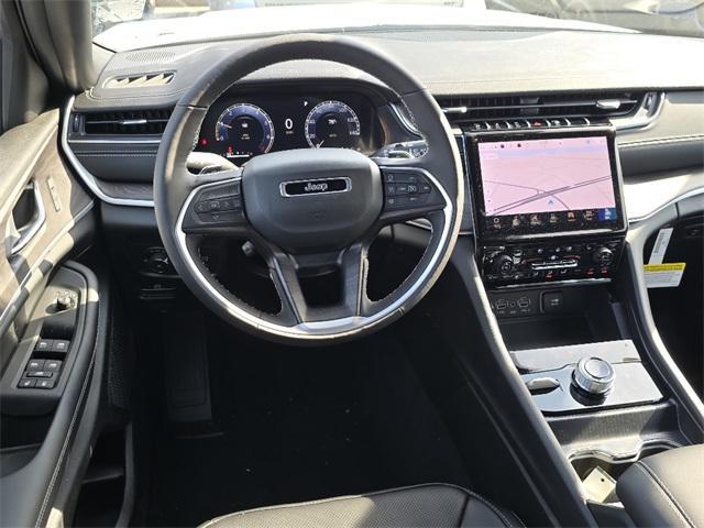 new 2025 Jeep Grand Cherokee car, priced at $51,946