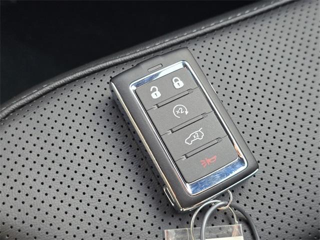new 2025 Jeep Grand Cherokee car, priced at $51,946