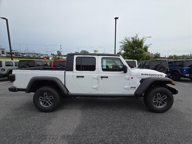 new 2024 Jeep Gladiator car, priced at $54,143