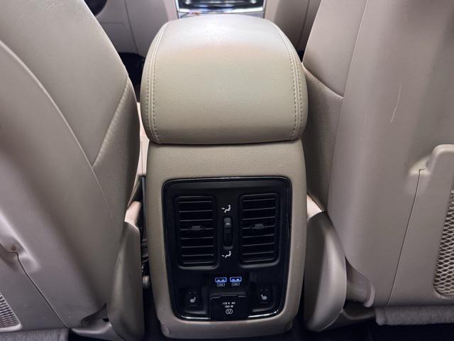 used 2019 Jeep Grand Cherokee car, priced at $16,900