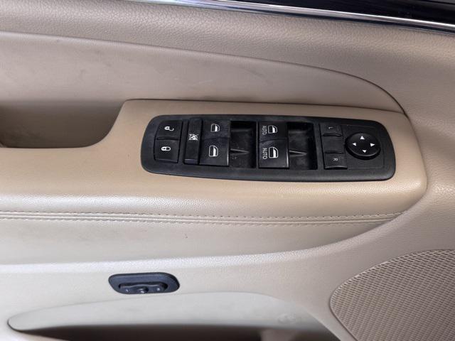 used 2019 Jeep Grand Cherokee car, priced at $16,900