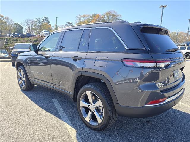 new 2025 Jeep Grand Cherokee car, priced at $54,440