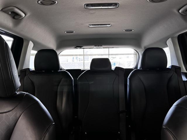 used 2023 Kia Carnival car, priced at $27,500