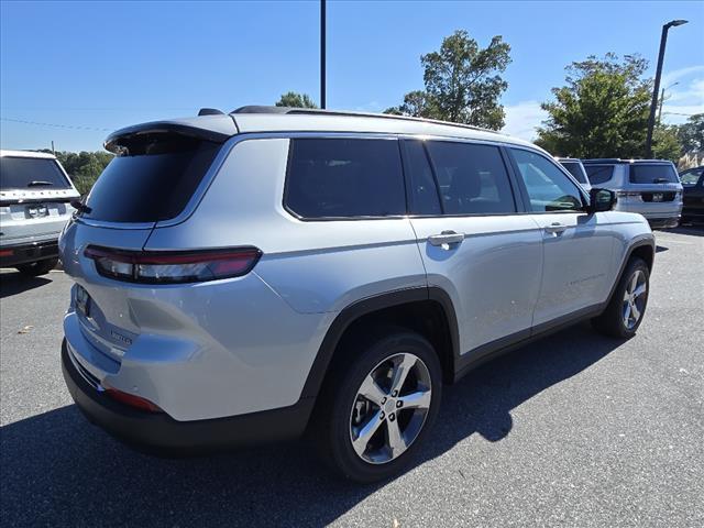 new 2024 Jeep Grand Cherokee L car, priced at $53,650