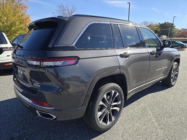 new 2025 Jeep Grand Cherokee car, priced at $60,897