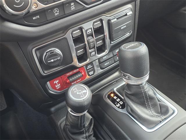 new 2025 Jeep Gladiator car, priced at $50,244