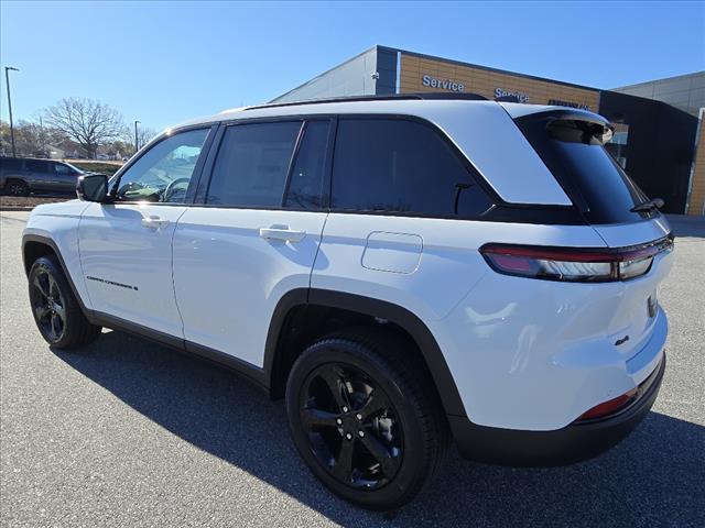 new 2025 Jeep Grand Cherokee car, priced at $54,003