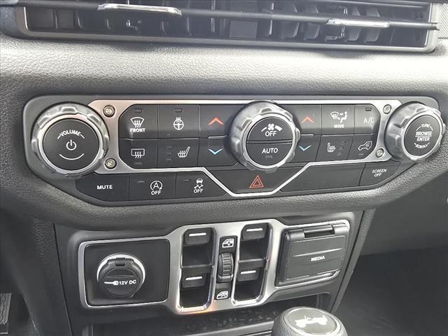 new 2025 Jeep Wrangler car, priced at $48,509