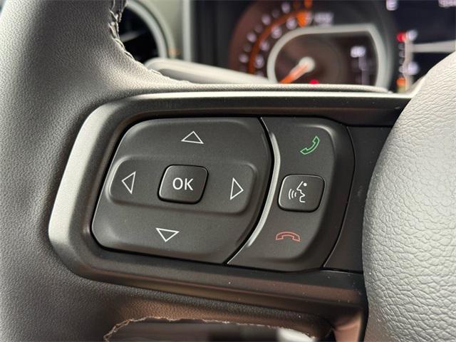 new 2025 Jeep Gladiator car, priced at $56,633