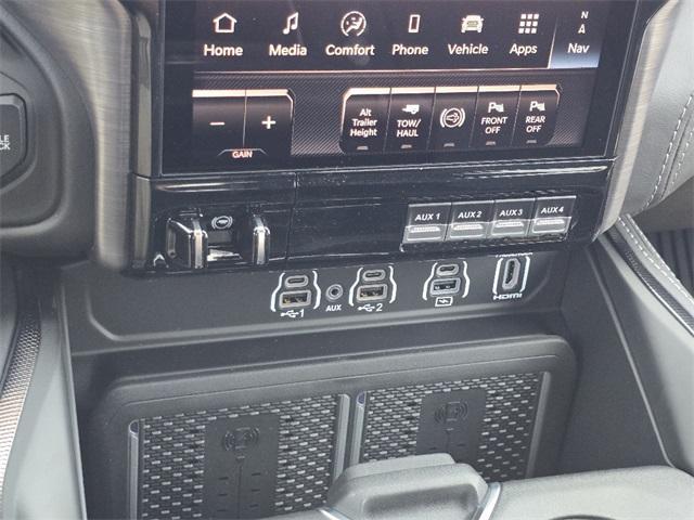new 2025 Ram 2500 car, priced at $87,478
