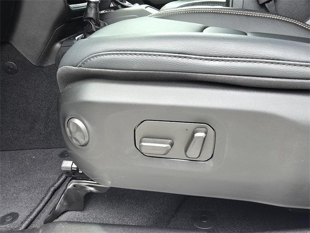 new 2025 Jeep Wrangler car, priced at $54,694