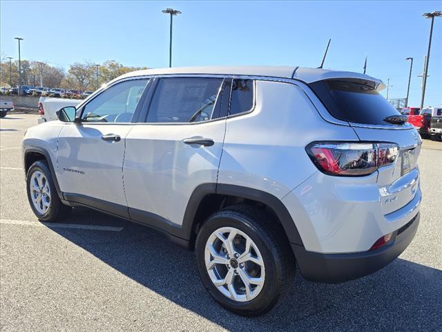 new 2025 Jeep Compass car, priced at $27,508