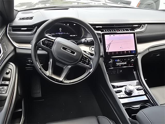 new 2025 Jeep Grand Cherokee car, priced at $61,718