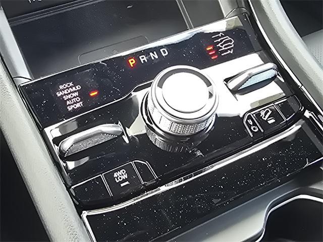 new 2025 Jeep Grand Cherokee car, priced at $61,718