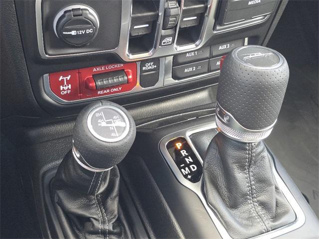 new 2025 Jeep Gladiator car, priced at $59,429