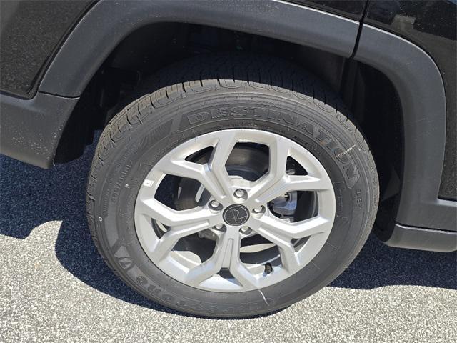 new 2025 Jeep Compass car, priced at $27,182