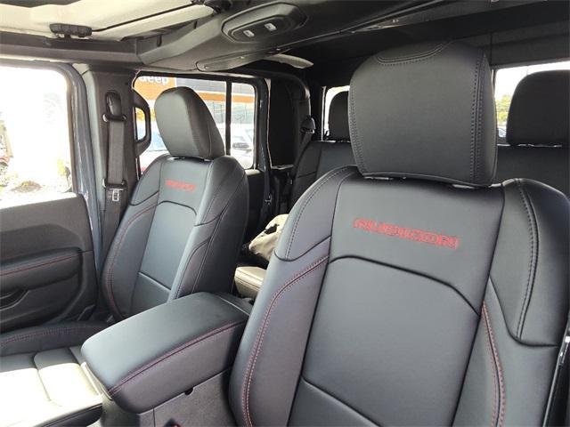 new 2025 Jeep Gladiator car, priced at $57,898