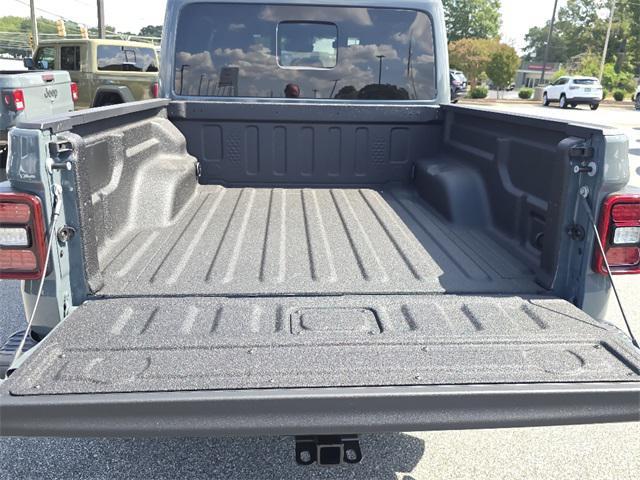 new 2025 Jeep Gladiator car, priced at $57,898