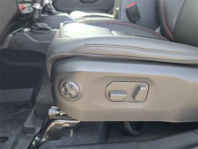 new 2025 Jeep Gladiator car, priced at $57,898