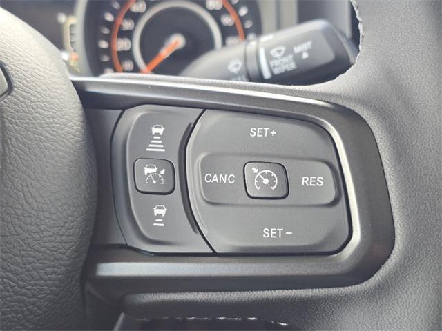 new 2025 Jeep Gladiator car, priced at $49,154