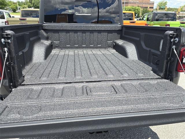 new 2025 Jeep Gladiator car, priced at $49,154