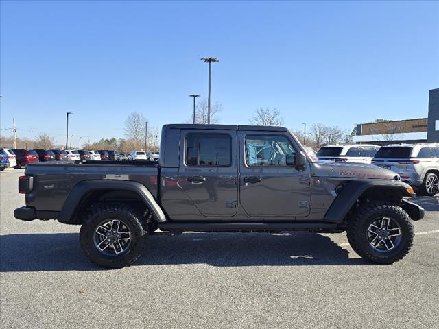 new 2025 Jeep Gladiator car, priced at $54,584