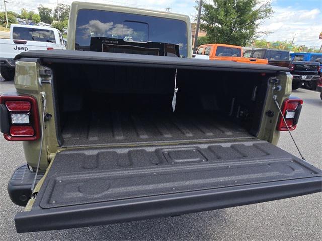 new 2025 Jeep Gladiator car, priced at $59,625