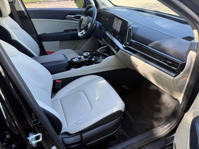 used 2023 Kia Sportage Hybrid car, priced at $29,998