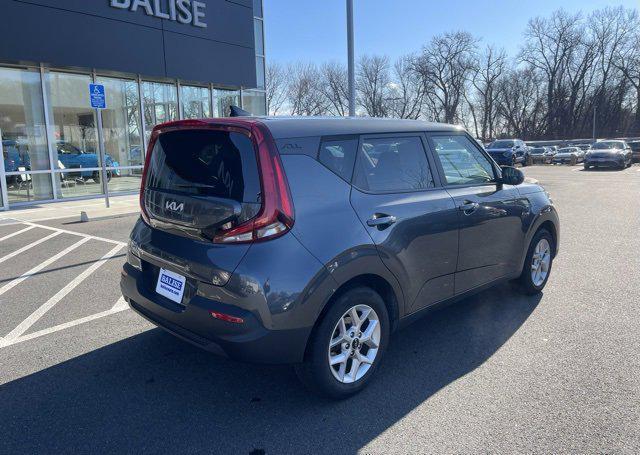 used 2022 Kia Soul car, priced at $15,999