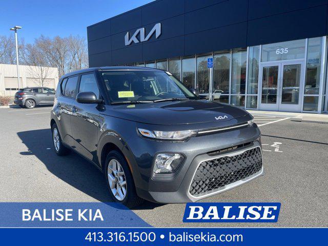 used 2022 Kia Soul car, priced at $15,999