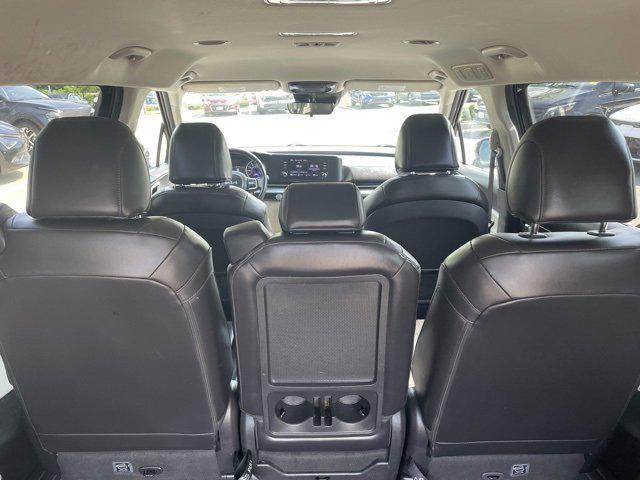 used 2024 Kia Carnival car, priced at $28,988
