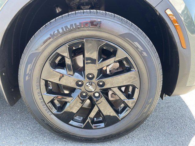 used 2022 Kia Sorento car, priced at $29,988